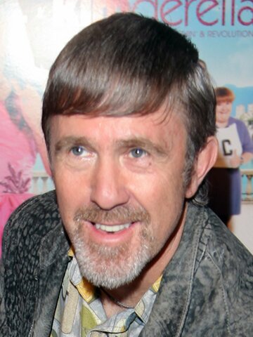Glenn Robbins Headshot
