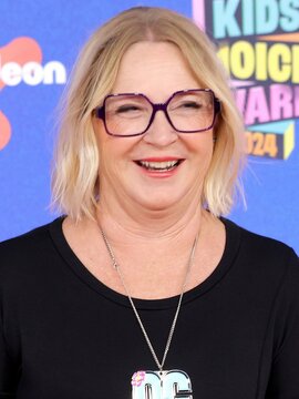Carolyn Lawrence