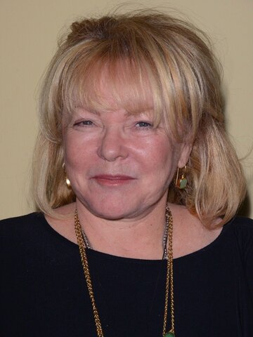 Patty Weaver Headshot