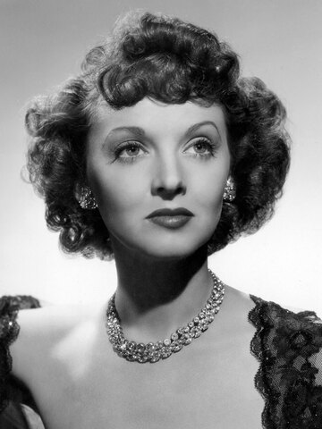 Lucille Bremer Headshot