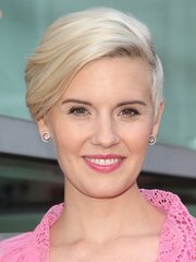 Maggie Grace