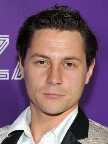 Augustus Prew Headshot