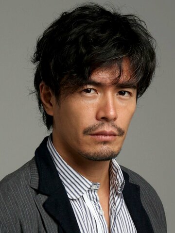 Hideaki Ito Headshot