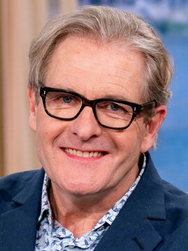 Robert Bathurst