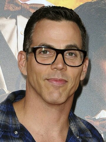 Steve-O Headshot