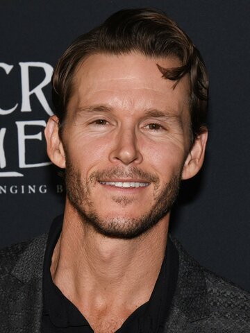Ryan Kwanten Headshot