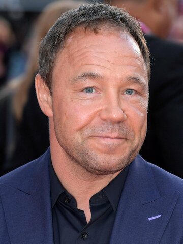 Stephen Graham Headshot