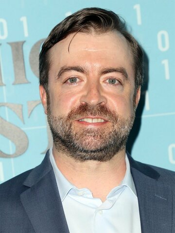 Derek Waters Headshot