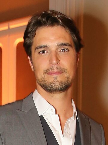 Diogo Morgado Headshot