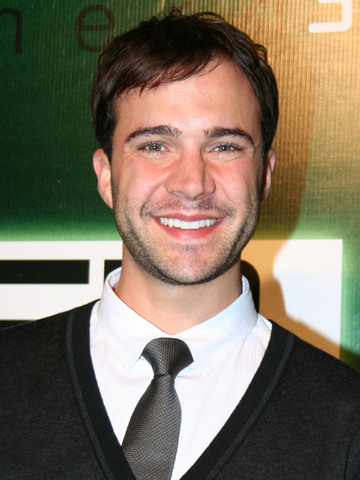 Gil McKinney Headshot