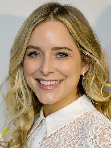 Jenny Mollen Headshot