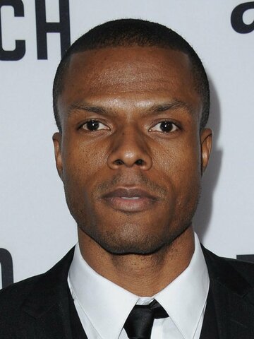 Deji LaRay Headshot