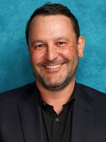 Dan Fogelman Headshot
