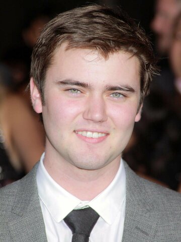 Cameron Bright Headshot