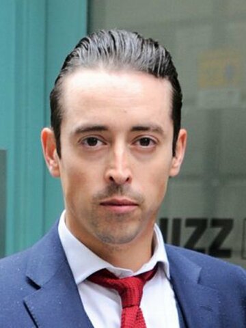 Marc Pickering Headshot