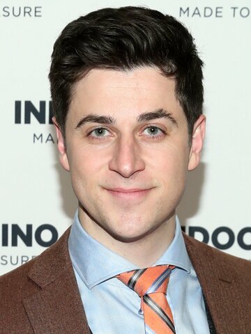 David Henrie Headshot