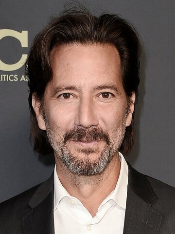 Henry Ian Cusick Headshot
