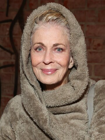 Joanna Cassidy Headshot