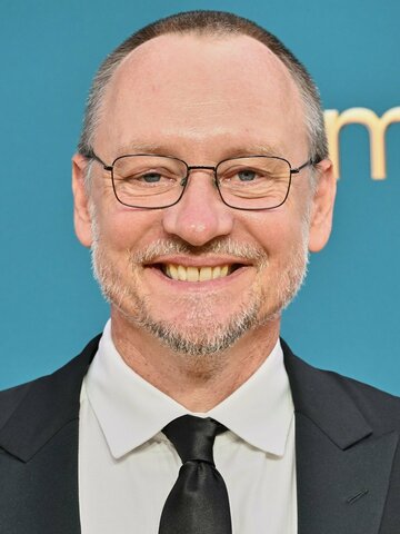 Alec Berg Headshot