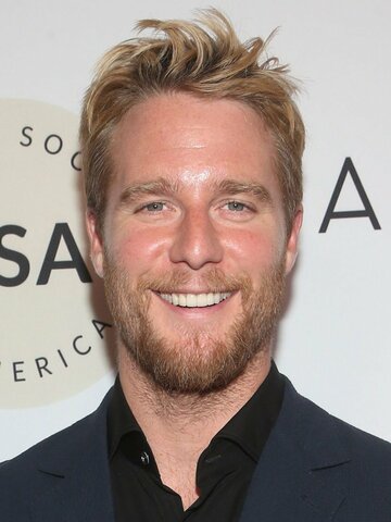 Jake McDorman Headshot