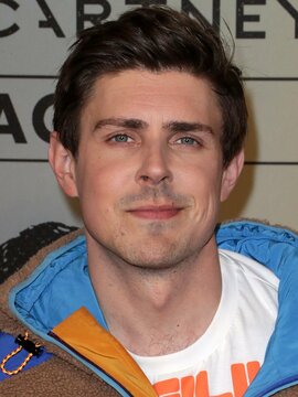 Chris Lowell Headshot