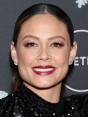 Vanessa Lachey Headshot