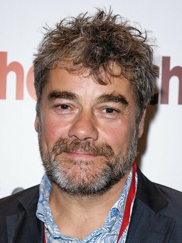 Gordon Kennedy Headshot