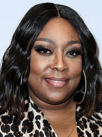 Loni Love Headshot
