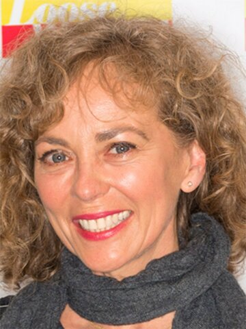 Annie Jones Headshot