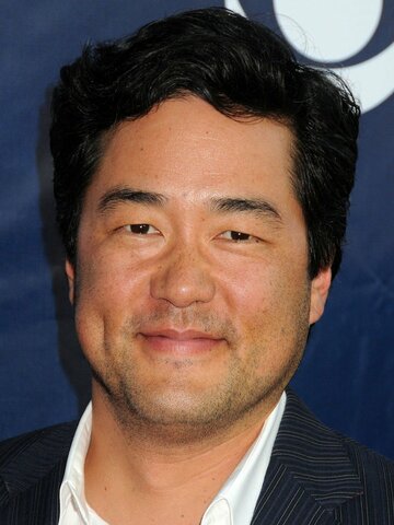 Tim Kang Headshot