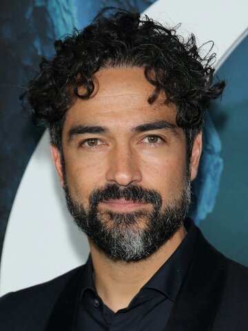 Alfonso Herrera Headshot