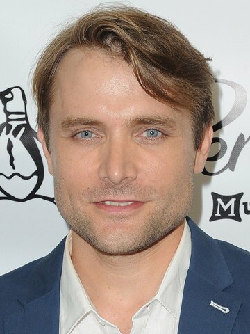 Neil Hopkins Headshot
