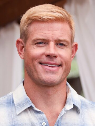 Trevor Donovan Headshot