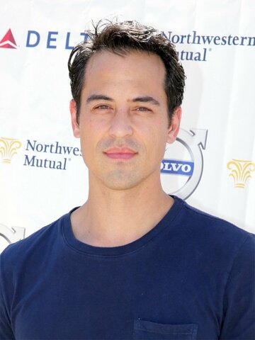 Marcus Coloma Headshot