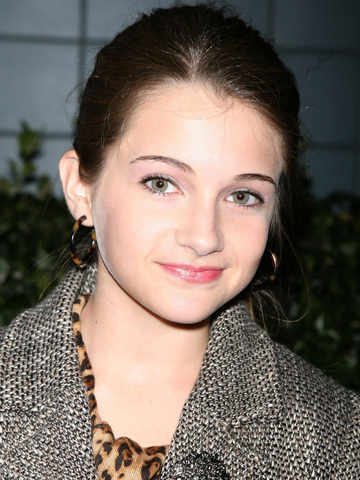 Emmy Clarke Headshot