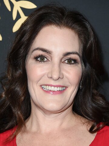 Stacy Rukeyser Headshot
