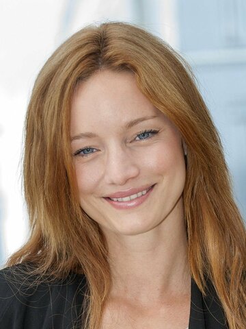 Laurence Leboeuf Headshot