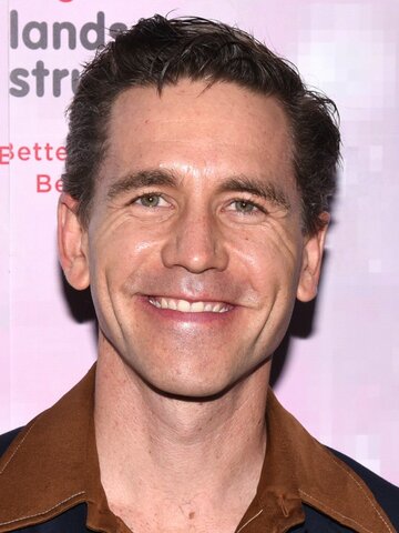 Brian Dietzen Headshot