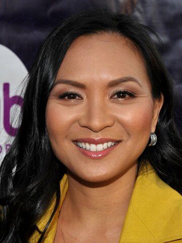 Sumalee Montano Headshot