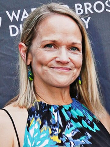 Amy Benedict Headshot