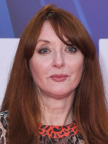 Elizabeth Berrington Headshot