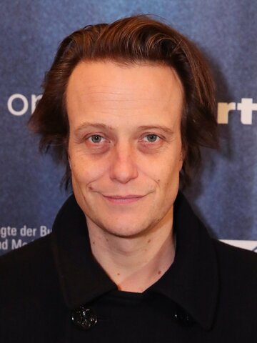 August Diehl Headshot