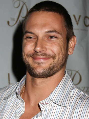 Kevin Federline Headshot