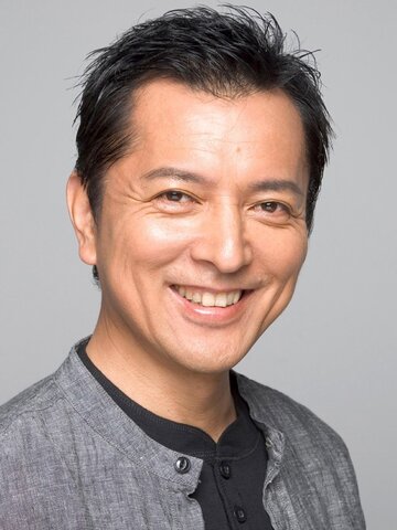 Takaaki Enoki Headshot
