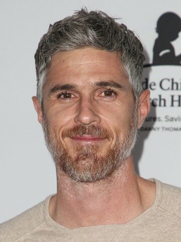 Dave Annable Headshot
