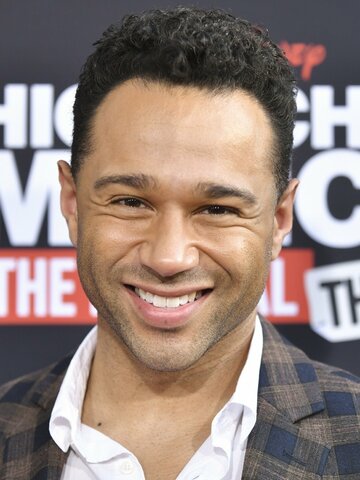 Corbin Bleu Headshot