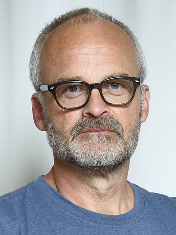 Johan Rheborg Headshot