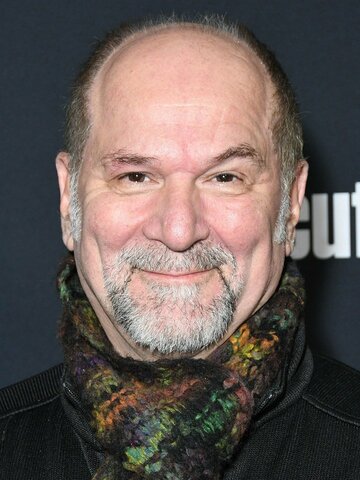 John Kapelos Headshot