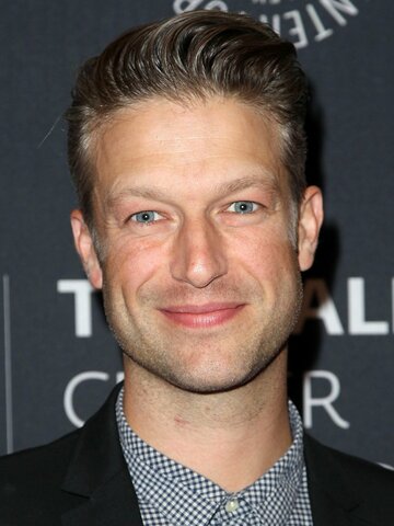 Peter Scanavino Headshot