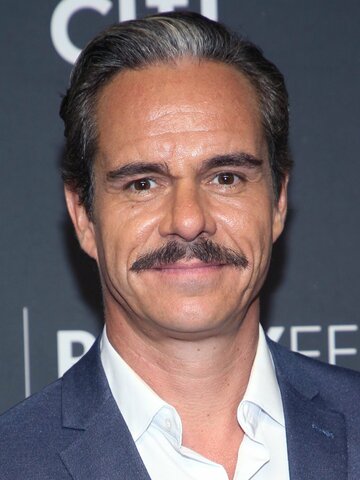 Tony Dalton Headshot